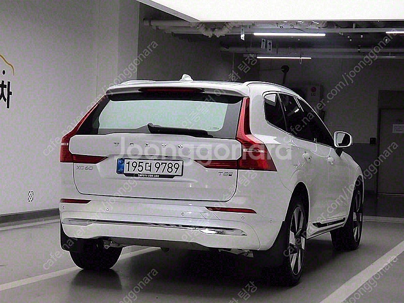 3,849 km 볼보 XC60 중고 볼보 중고차 T8 ...--9