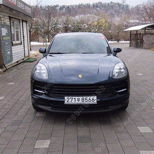 포르쉐 중고 포르쉐 마칸 중고 검정색 2019년식 62,968km 가솔린 2.0 중고차매매순위
