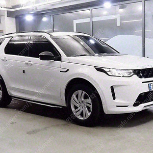2,453 km 랜드로버 디스커버리 중고 P250 S 중고차 리스구매 흰색