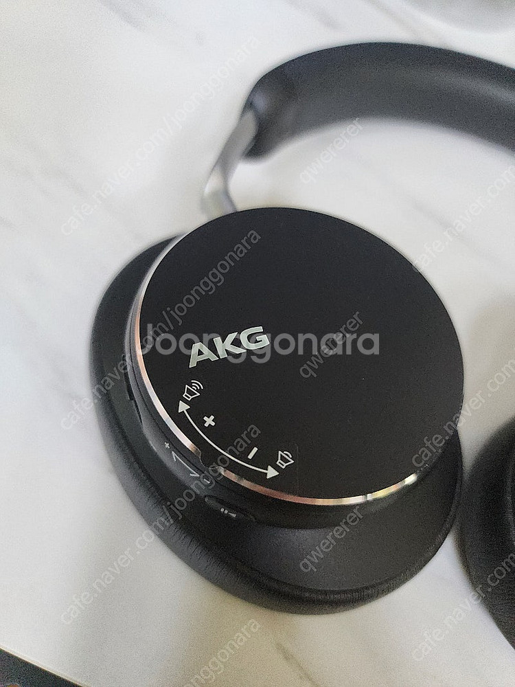 akg n9--2