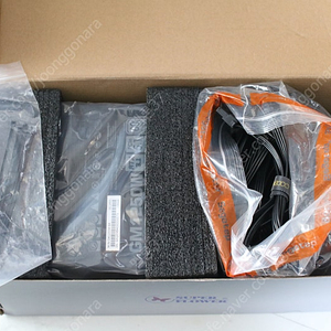 세고텝 gm 1250w 파워 서플라이 판매합니다.