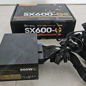 실버스톤 SX600-G SFX Gold 파워 판매합니다.