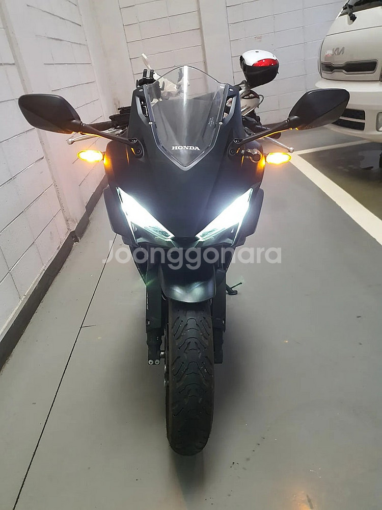 혼다 CBR500R (2024년식) 신차급 거의 순정 ...--3