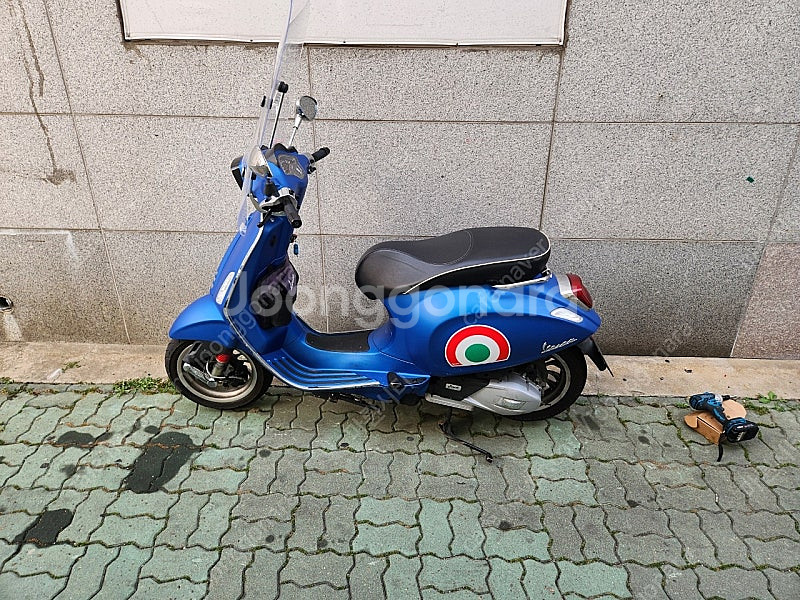 베스파 스프린트 19년식 판매 합니다--0
