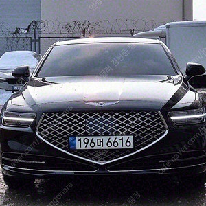 제네시스 G90 중고 제네시스 중고 가격 검정색 2021년식 3.8 GDI 럭셔리 자동차사이트