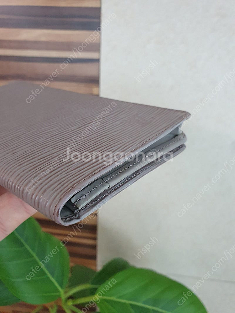 정품 루이비통 에삐 장지갑--2