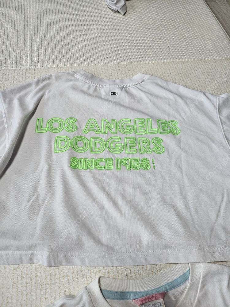 디스커버리 엠엘비등크롭반팔티--4