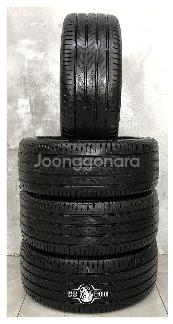 중고타이어 콘티넨탈 울트라콘택트6 UC6 235/45R...--0