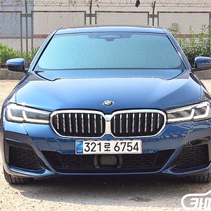 [BMW]5시리즈 (G30) 520i M 스포츠 (5인승) 2021 년 중고차☆신뢰☆믿음☆정직☆고객님께 약속드립니다!