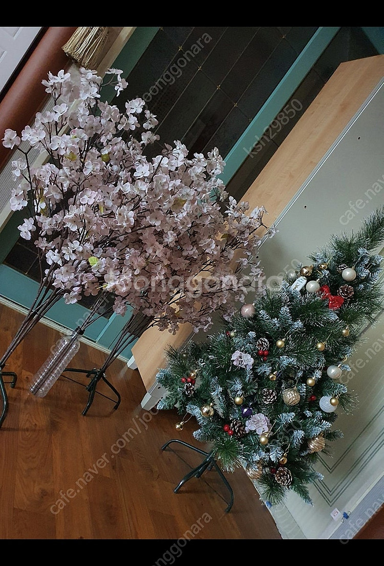 트리고급트리와트리장식+벚꽃조화예쁘고풍성함인테리어로쓰실분...--2