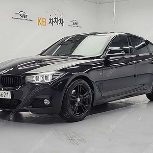 BMW 3시리즈 GT (F43) 3GT중고 320D M 스포트 프리미엄 2020년식 8만킬로 저렴한 가격을 BMW 3GT 중고를 이용해보세요~ 수입중고자동차