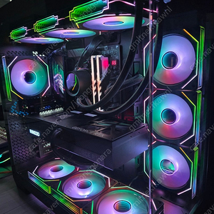 라이젠9 9950X3D RTX5090 최고사양 본체 싸게 팝니다.