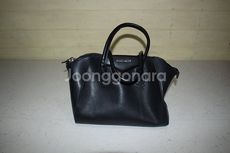 G 지방시 안티고나 ITALY 핸드백 토트백 (여성 가방) 천연 소가죽 출퇴근 외출 가방 소품 가방--0