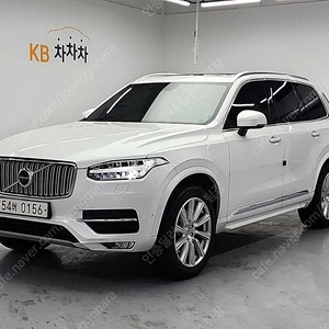 볼보 XC90 중고 볼보 중고차 볼보 중고 흰색 2017년식 59,898km 2.0 D5 AWD 인스크립션 중고차카페