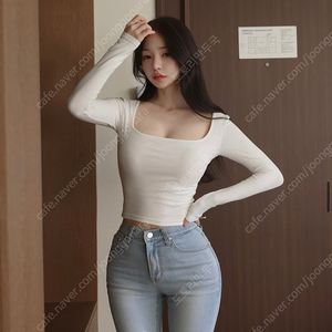카인다미 옆가슴 볼륨 스퀘어넥 캡내장 긴팔티 s