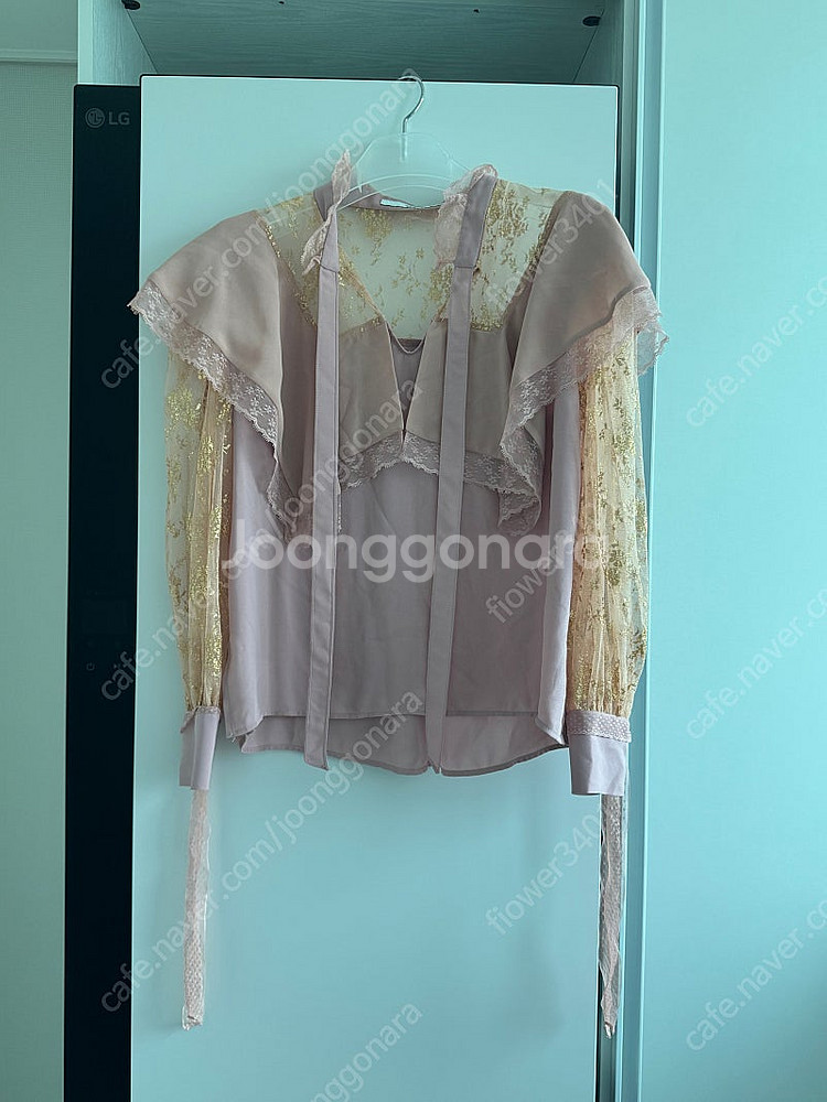 옷장 정리. 쟈니헤잇재즈 이자벨마랑 산드로 셀프포트레이...--0