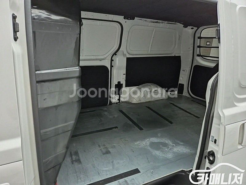 [현대]더 뉴 그랜드 스타렉스 2WD 밴 3인승 스타일...--3