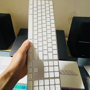 Apple 매직 키보드 판매합니다