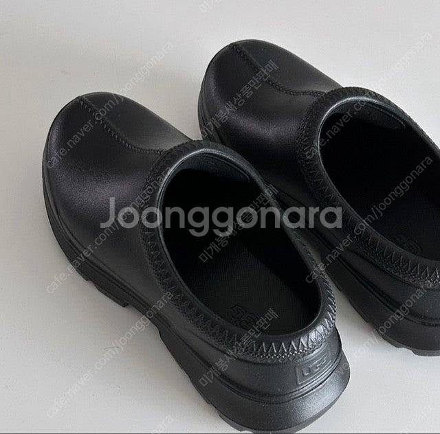 새상품) 어그 타스만 X ugg 8 250--0