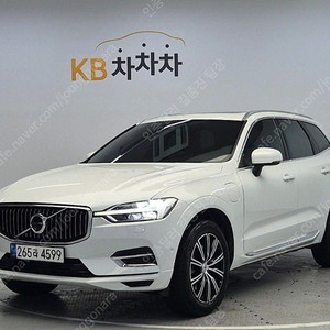 볼보 XC60 중고 볼보 중고차 볼보 중고 흰색 2021년식 T8 AWD 인스크립션 중고차카페