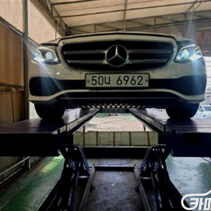 [벤츠]E-클래스 W213 E300 4MATIC 아방가르드 2019 년 중고차☆전액할부☆중고리스☆첫차☆