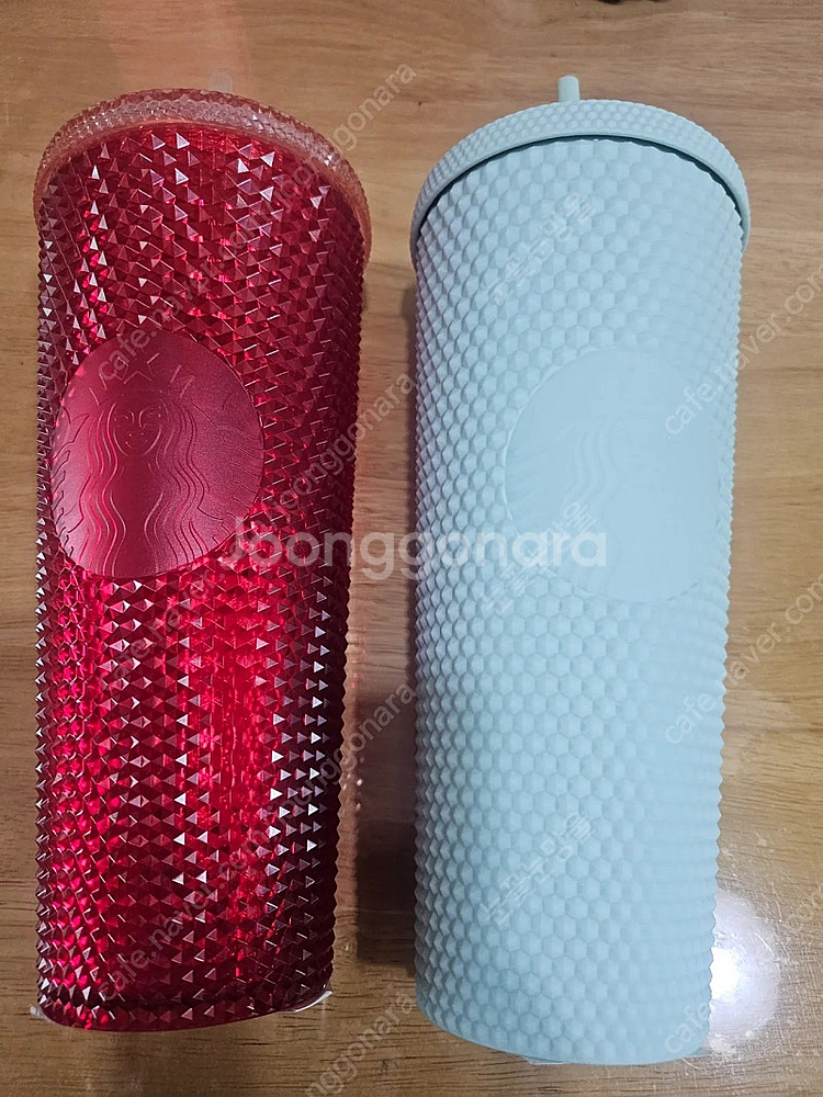 스타벅스 지압텀블러 새상품 레드.--0