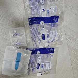 바일백 3개 실리타이픽스락1개 이지픽스 3 way stopcock2개