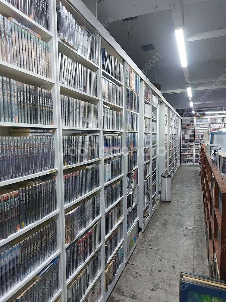 중고만화책장만화카페책장만화방책장도서관책장--0