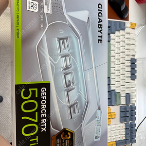 (미개봉)GIGABYTE RTX 5070Ti EAGLE OC ICE D6X 16GB