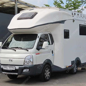 캠핑카 중고 포터2 흰색 2018년식 14,106km 기본형 중고자동차