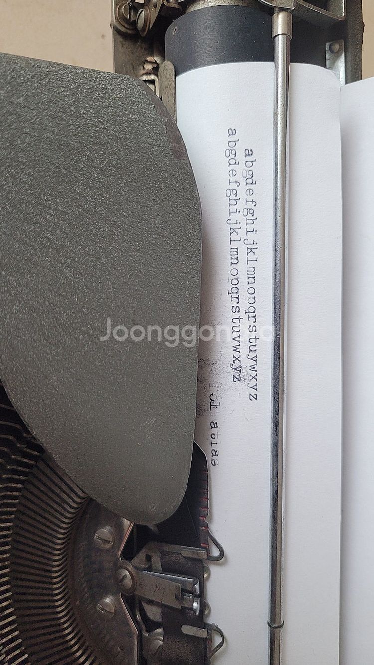 ATLAS 영문 골동 타자기(JAPAN)--8