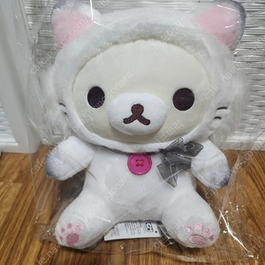 코리락쿠마 화이트캣 인형
