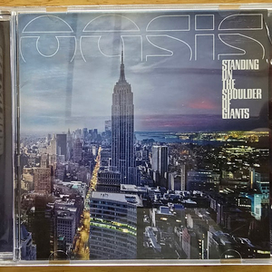 CD 음반 oasis 오아시스 - Standing On The Shoulder Of Giants 한국반