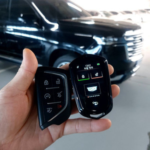 캐딜락 CT6, XT5, CT5, XT6, 에스컬레이드 차량 디지털 디스플레이키 전환, 전용로고 및 전화번호 설정가능