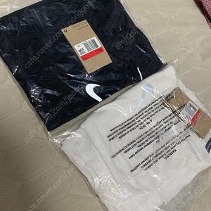 [해외판 L] 나이키 반팔티 브리드 마일러 스우시 러닝복