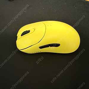 vaxee outset ax 4k yellow팝니다.