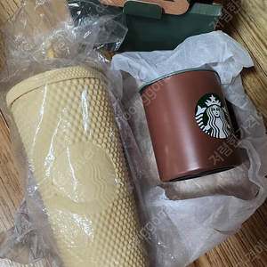 스타벅스 브라운데비텀블러 + 스터드콜드컵 새것