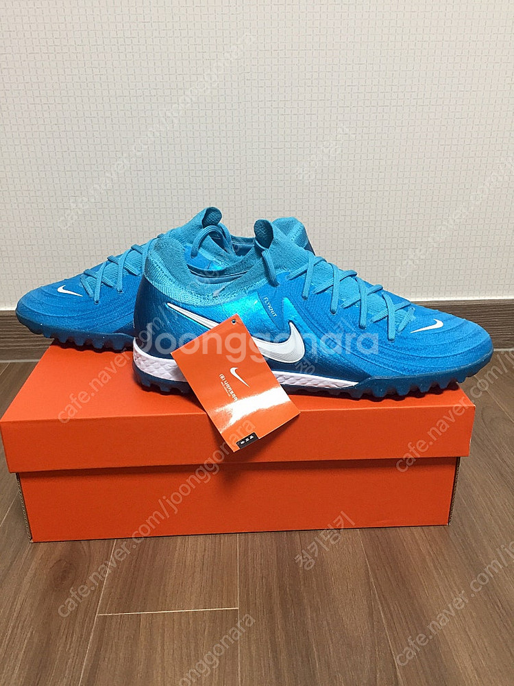 <새상품> 나이키 팬텀GX2 프로 TF 매드앰비션팩 2...--6