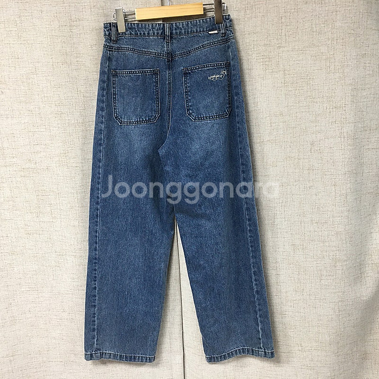 써스데이 아일랜드 24 신상 세미 와이드 데님 팬츠 S--4