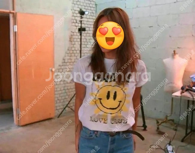 GANNI 가니 러브클럽 티셔츠 스마일 티셔츠 새상품--2