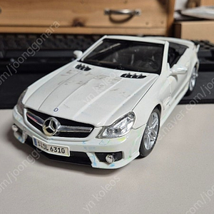 1/18 다이캐스트 마이스토 SL63 AMG 자동차모형 하자품 판매합니다