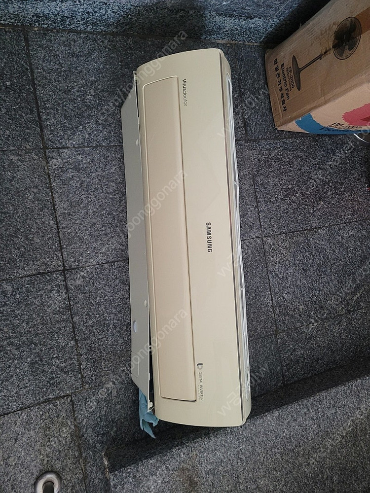 (부산)14년 삼성에어컨 (모델명 AF15HVZB4WK) 투인원 이미지