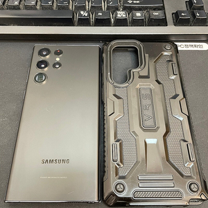 갤럭시S22울트라 블랙 256GB 무잔상 가성비좋은 중고28만팝니다