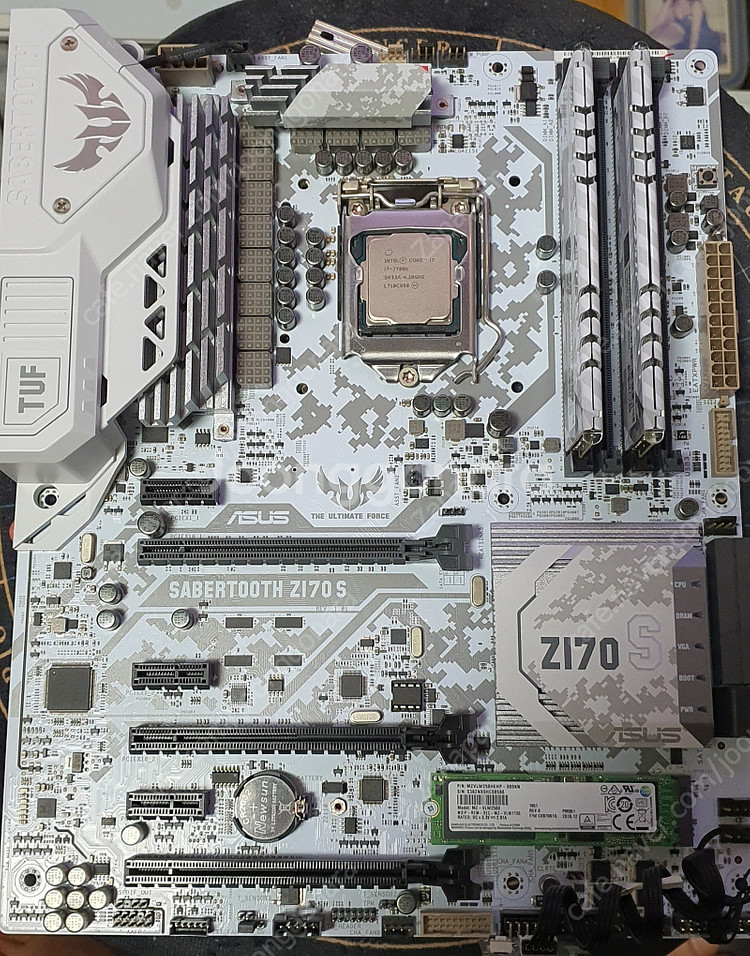 i7-7700K + Asus Z170s Sabertoo...--9