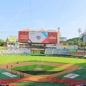 KBO 6/20(금) 6/21토) 6/22(일) SSG vs 기아 정중앙뷰 노브랜드 테이블석 / 랜더스 라이브존 / 4층 SKY뷰석 전석매진 경기 불꽃놀이 명당 야구티켓