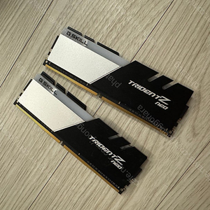 지스킬 트라이던트 Z NEO C DDR4 32G PC4-28800 CL16