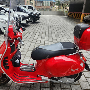 베스파 GTS 125 22년