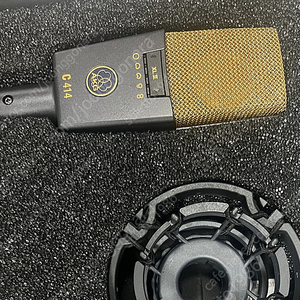 AKG C414 XL2 마이크 풀박스 팝니다