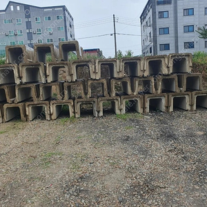 보강토 화강경계석 시멘트경계석 보도블럭 각종 콘크리트제품 수로관 원형관 플륨관 재고 구매합니다 50,000원