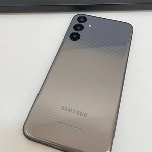 갤럭시M15 와이드7 그레이 128GB 무잔상 상태좋은 중고14만팝니다.